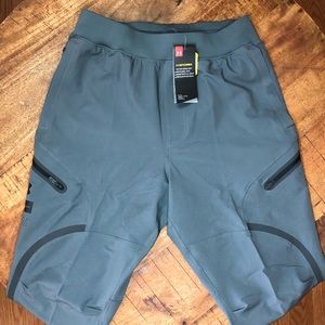 Under Armour Jogger Pants Gray Small
